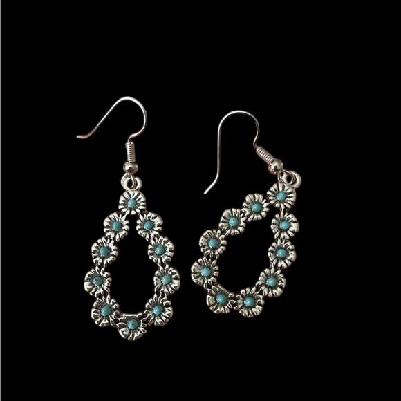 Bohemian teardrops 2inches earring Silver and Blue Floral Earrings - Picture 3 of 6